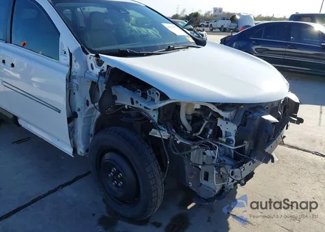 2017 Toyota Rav4 Xle из США, поврежденный, VIN JTMWFREVXHJ705329